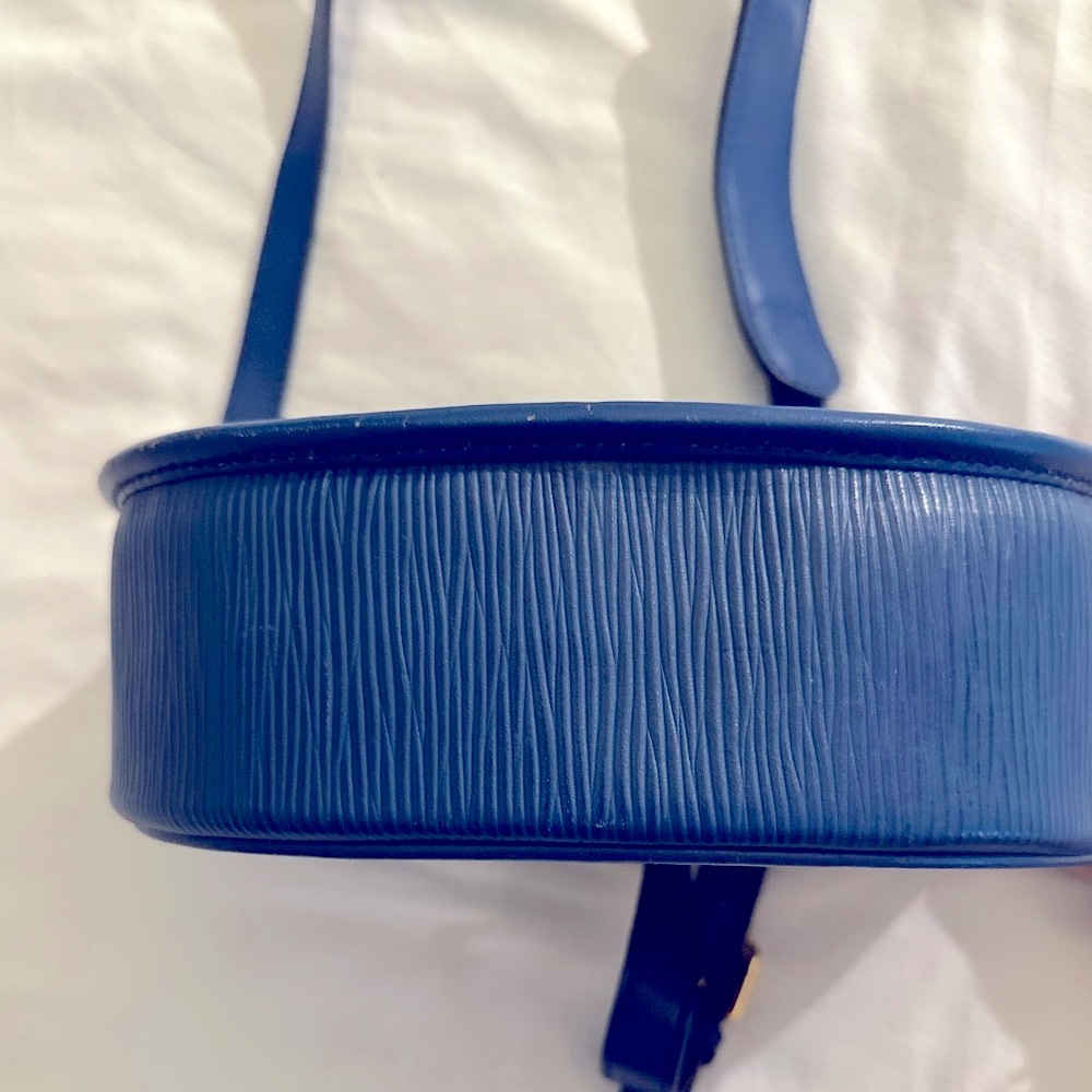 Blue Epi Leather Vintage crossbody purse - Picture 3 of 11